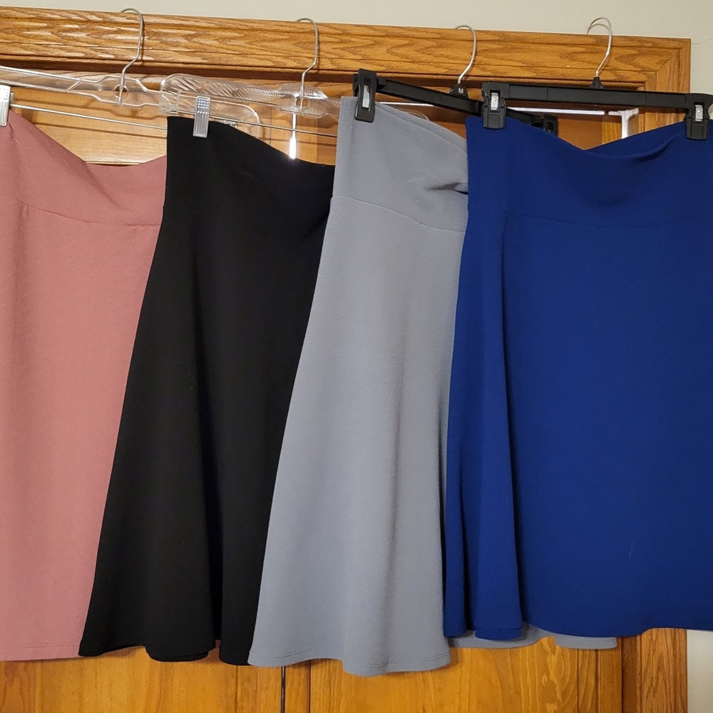 LuLaRoe Skirts LOT of 4 M/L Soft Stretchy EUC Work Casual Super Comfortable